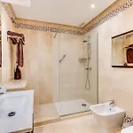 Apartment Beachside Puerto Banus Luxury Aprt2 Marbella