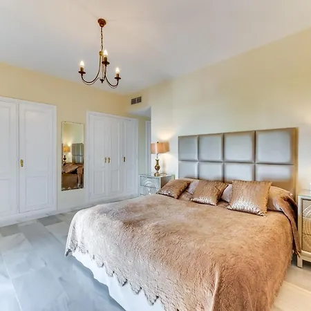Beachside Puerto Banus Luxury Aprt2 Μαρμπέλλα