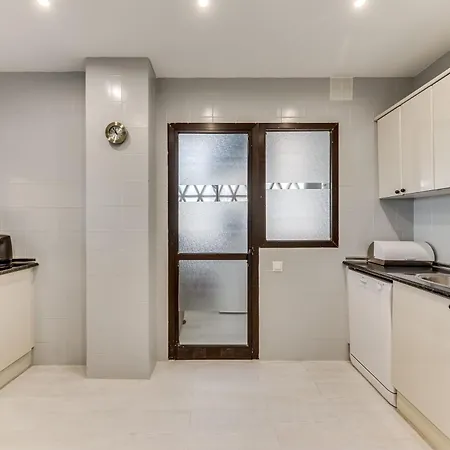 Apartment Beachside Puerto Banus Luxury Aprt2 *