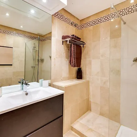 Beachside Puerto Banus Luxury Aprt2 Apartment