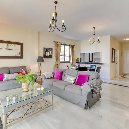 Beachside Puerto Banus Luxury Aprt2 Marbella