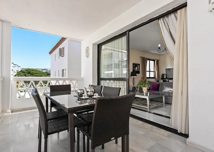 Beachside Puerto Banus Luxury Aprt2 * Marbella